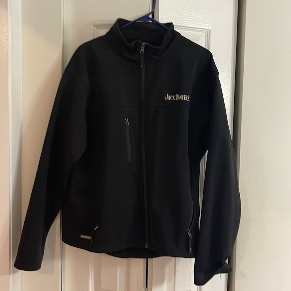 black jack daniels light weight zip up jacket size large